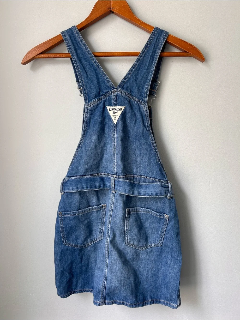 OshKosh B'gosh Little Girls Knit Denim skirt Belt Tie Front Girls Size 8/8A
